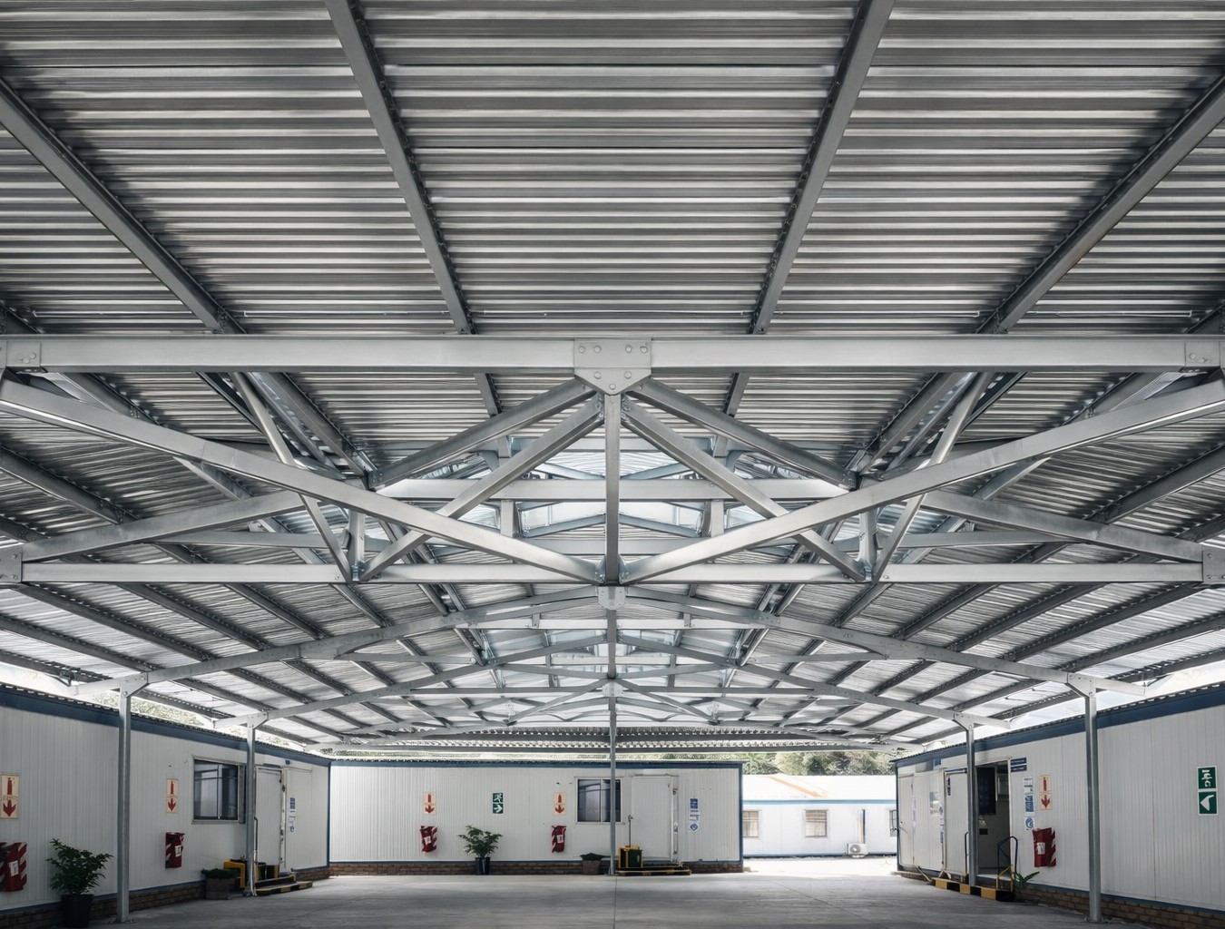 Heavy structural mining environment plant shelter fabrication setup